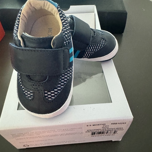 Robeez First walkers. New in box, 6-9 month - Picture 2 of 3